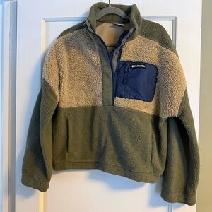 Columbia Women's Olive and Beige Quarter Zip Sherpa Pullover